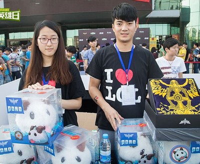 燃動青春，競逐榮耀 華碩英雄聯(lián)盟高校日空降沈陽醫(yī)學(xué)院，點(diǎn)燃校園電競熱情